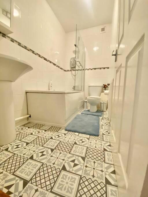 5 Bedroom House Near Cardiff City. Zewnętrze zdjęcie